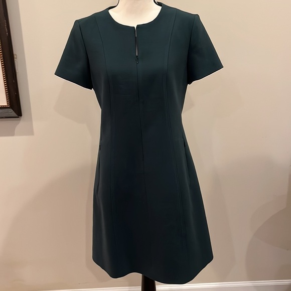 Theory Dresses & Skirts - Theory Dress in Teal Green Zip Front Size 6